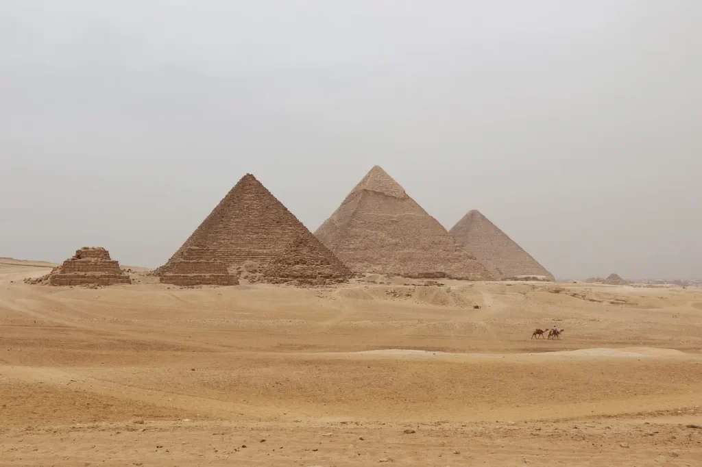 Les pyramides de Gizeh